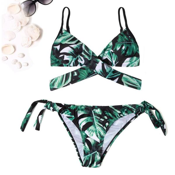 women's swimwear leaf print bikinis 2021 micro women swimsuit female bikini set bodysuit bathing suit summer biquini badeanzug #t4g, White;black
women's swimwear leaf print bikinis 2021 micro women swimsuit female bikini set bodysuit bathing suit summer biquini badeanzug #t4g, White;black
