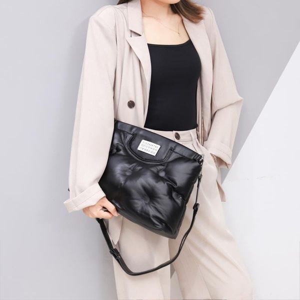 fashion cloud space down shoulder bag for women designer clutch purse female trendy soft leather messenger bags
fashion cloud space down shoulder bag for women designer clutch purse female trendy soft leather messenger bags
