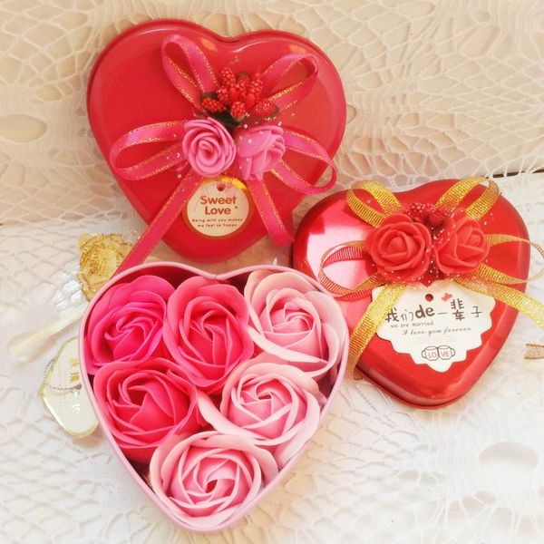 greeting cards valentine's day soap flower gift box wedding promotional simulation roses creative gifts
greeting cards valentine's day soap flower gift box wedding promotional simulation roses creative gifts