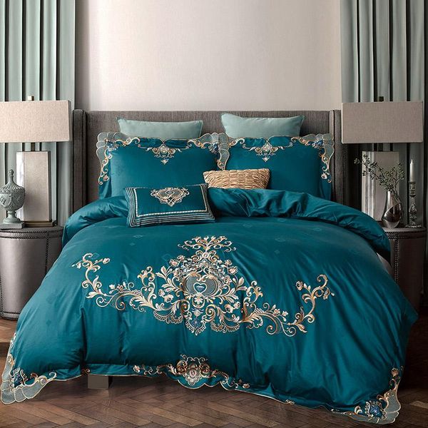 bedding sets blue gray pink red luxury european gold royal embroidery cover sheet egyptian jacquard set pillowcases bed cotton duvet
bedding sets blue gray pink red luxury european gold royal embroidery cover sheet egyptian jacquard set pillowcases bed cotton duvet