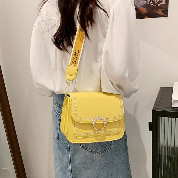 evening bags fashion chain for women metal lock brown yellow white 2021 fashionable shoulder
evening bags fashion chain for women metal lock brown yellow white 2021 fashionable shoulder