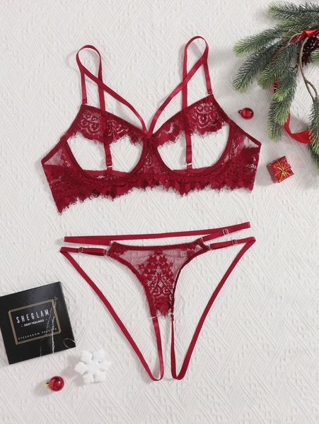 plus cut-out lace underwire lingerie set 34ij#, Black;white
plus cut-out lace underwire lingerie set 34ij#, Black;white