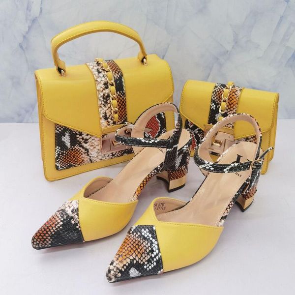 dress shoes elegant style african mama wedding and bag to match italian office ladies set with crystal in yellow color, Black
dress shoes elegant style african mama wedding and bag to match italian office ladies set with crystal in yellow color, Black