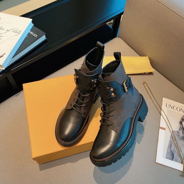 women major ankle boots fashion lace up platform leather martin boot r ladies letter print winter booties shoes 217, Black
women major ankle boots fashion lace up platform leather martin boot r ladies letter print winter booties shoes 217, Black