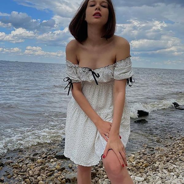 casual dresses ruffles women puffed sleeves dress square neck bow slim waist floral 2021 summer princess pleated, Black;gray
casual dresses ruffles women puffed sleeves dress square neck bow slim waist floral 2021 summer princess pleated, Black;gray