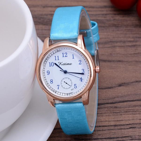wristwatches leather quartz women's watch ladies fashion korean women clock relogio feminino masculino, Slivery;brown
wristwatches leather quartz women's watch ladies fashion korean women clock relogio feminino masculino, Slivery;brown