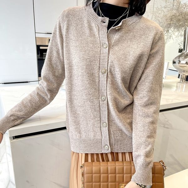women's sweaters cashmere coat and women's wool, warm jacket with round collar, soft sweater long sleeve, , vcie, White;black
women's sweaters cashmere coat and women's wool, warm jacket with round collar, soft sweater long sleeve, , vcie, White;black