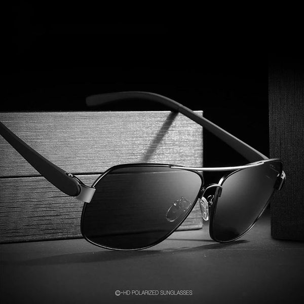 men's driving polarized sunglasses brand design luxury retro polaroid lens uv400 coating with box, White;black
men's driving polarized sunglasses brand design luxury retro polaroid lens uv400 coating with box, White;black