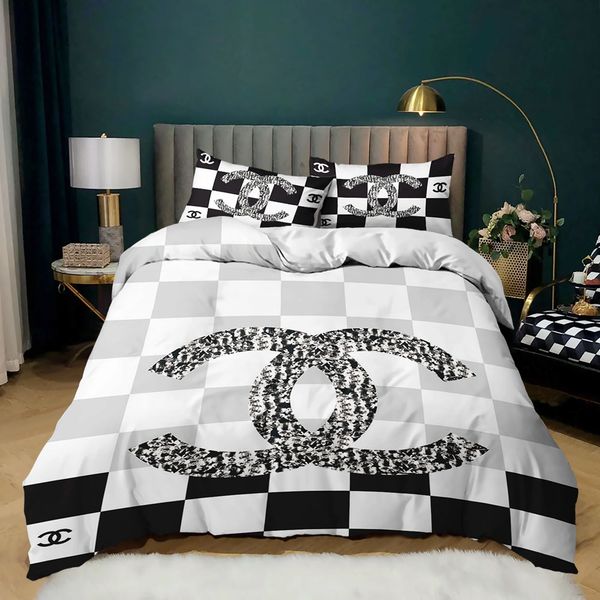 luxury design letter printing bedding set, tiwn full king suitable for friends/family/adults, with 1 duvet cover + 2 pillowcases vip3
luxury design letter printing bedding set, tiwn full king suitable for friends/family/adults, with 1 duvet cover + 2 pillowcases vip3