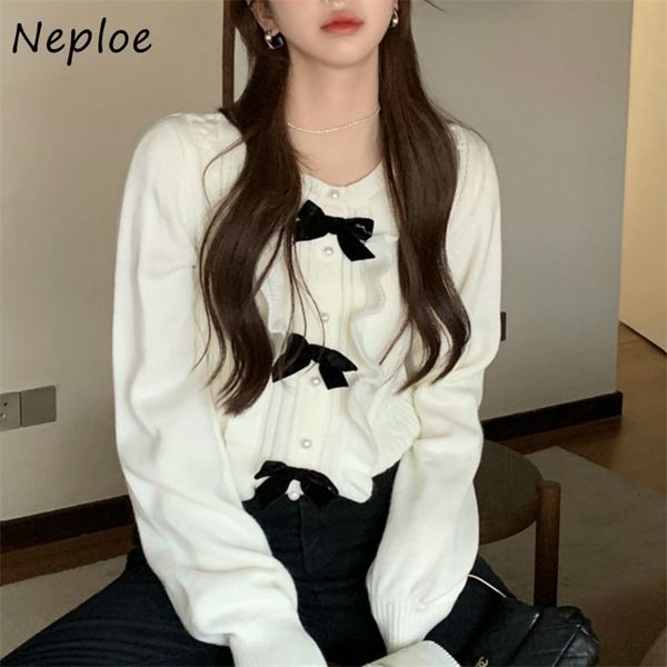 sweet ruffles bow patchwork women sweaters chic exquisite button knitted cardigans fashion o-neck loose coat 1h613 210422, White;black
sweet ruffles bow patchwork women sweaters chic exquisite button knitted cardigans fashion o-neck loose coat 1h613 210422, White;black