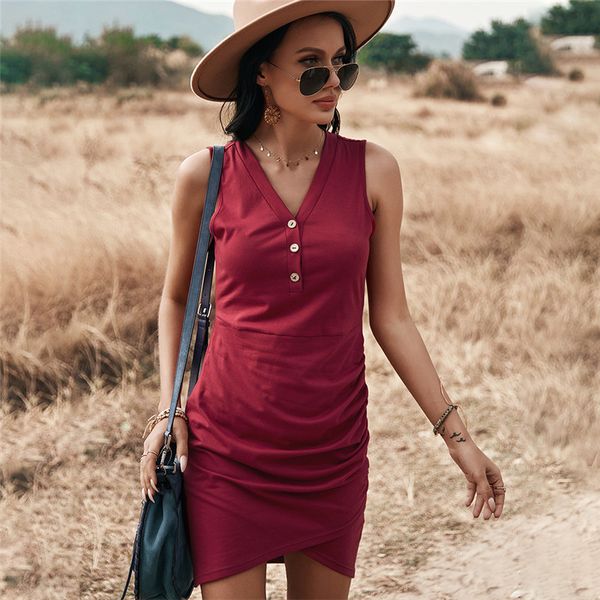 spring new solid color knitted dress women casual button sleeveless sling dress for woman summer hip dress 210413, Black;gray
spring new solid color knitted dress women casual button sleeveless sling dress for woman summer hip dress 210413, Black;gray