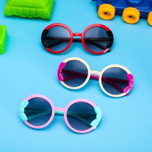round kids sunglasses children cute flower pink green sun glasses girls boys baby eyeglasses colored lenses trends 2021, White;black
round kids sunglasses children cute flower pink green sun glasses girls boys baby eyeglasses colored lenses trends 2021, White;black