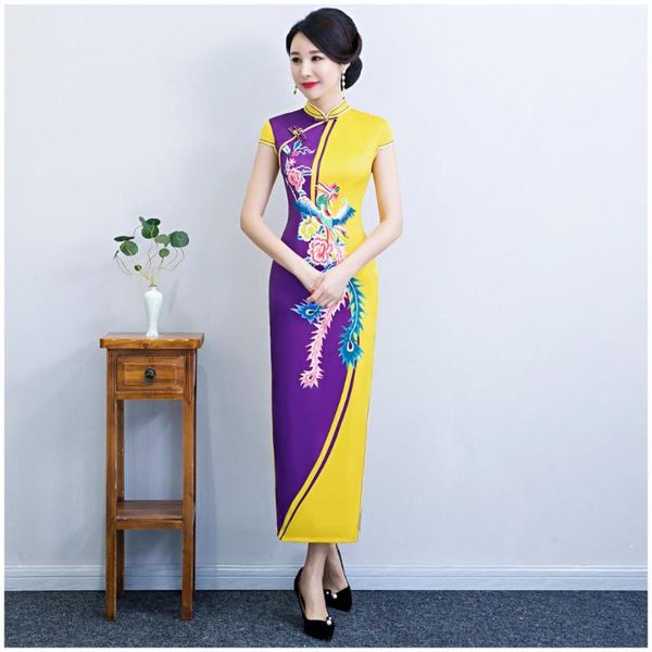 chinese high-split mandarin collar long phoenix cheongsam stage show dresses for women plus size 4xl 5xl handmade button ethnic clothing, Red
chinese high-split mandarin collar long phoenix cheongsam stage show dresses for women plus size 4xl 5xl handmade button ethnic clothing, Red