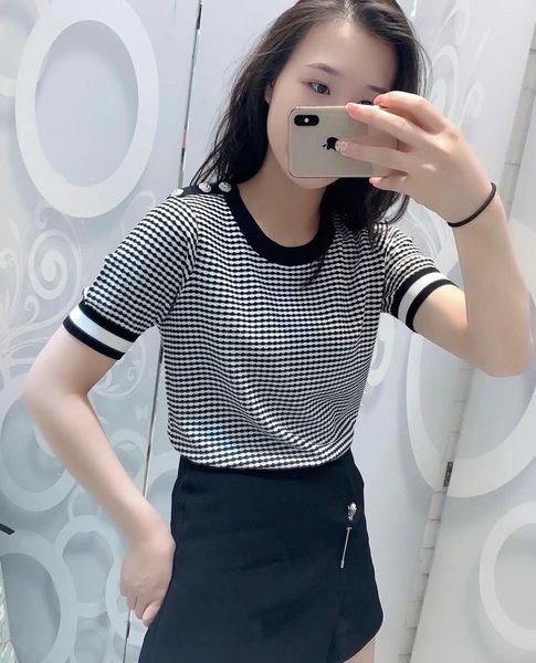 308 2021 Spring Summer Brand Same Style Sweaters Pullover Regular Short Sleeve Crew Neck High Quality Women Clothes Weinish, White;black
308 2021 Spring Summer Brand Same Style Sweaters Pullover Regular Short Sleeve Crew Neck High Quality Women Clothes Weinish, White;black