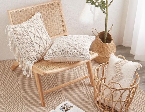 cushion/decorative pillow hand-woven sofa cushion cover, famous folk style model room, pillowcase
cushion/decorative pillow hand-woven sofa cushion cover, famous folk style model room, pillowcase