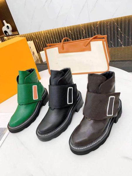 famous designer womens 2021 autumn winter new short boots slope heel fashion leather thick soled high heels cover foot anti-skid wave rubber, Black
famous designer womens 2021 autumn winter new short boots slope heel fashion leather thick soled high heels cover foot anti-skid wave rubber, Black