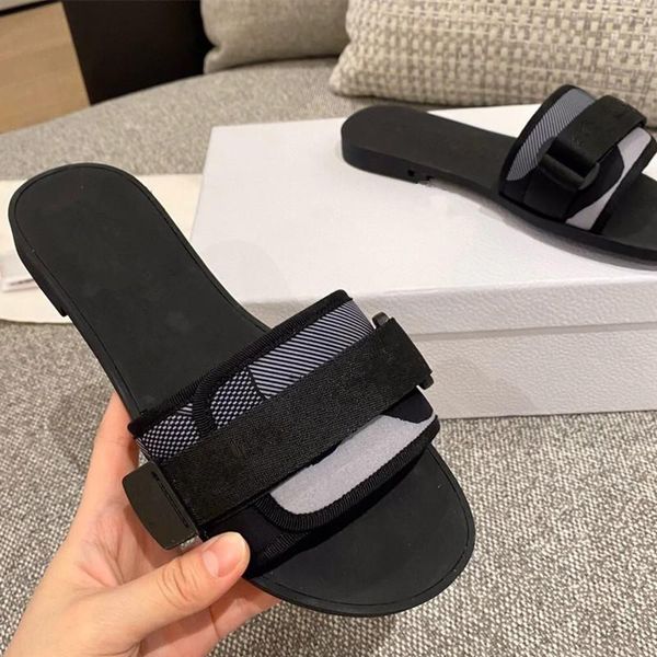 slippers summer wear outside women simple flat casual beach shoes lady flip flops black ladies slides home 2021
slippers summer wear outside women simple flat casual beach shoes lady flip flops black ladies slides home 2021