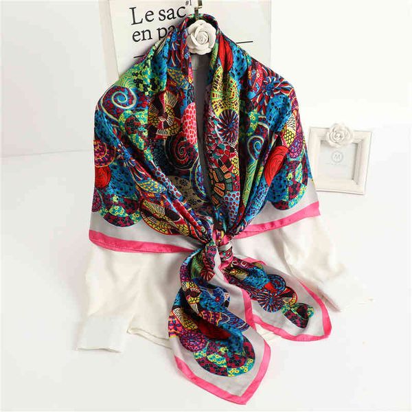 2021 summer silk square scarf head wraps female neckerchief women bandana print fashion lady shawl foulard large hijab 135x135cm, Blue;gray
2021 summer silk square scarf head wraps female neckerchief women bandana print fashion lady shawl foulard large hijab 135x135cm, Blue;gray