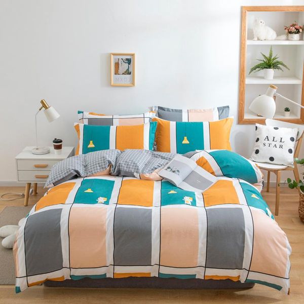 bedding sets fashion home textiles bedroom bedclothes 4pcs set duvet cover flat sheet bedlinen full bedspreads bed linings
bedding sets fashion home textiles bedroom bedclothes 4pcs set duvet cover flat sheet bedlinen full bedspreads bed linings