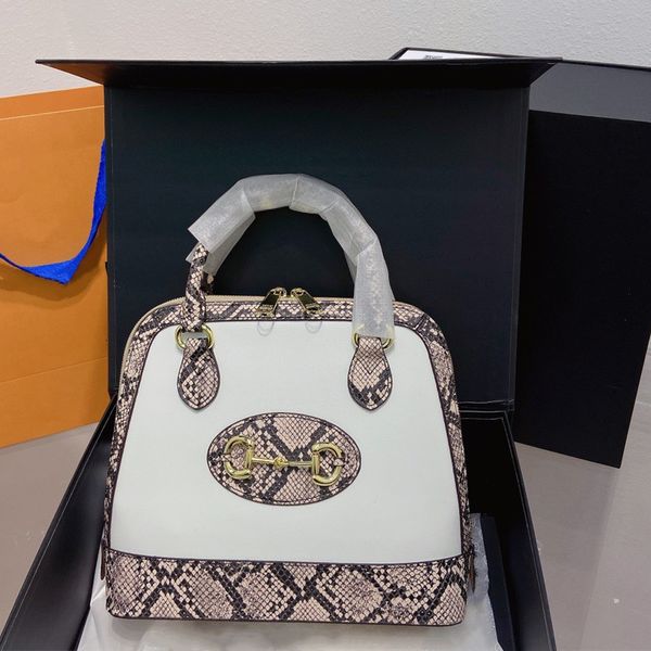 2021 women luxurys designers bags handbag wallets totes purses shell shoulder bags fashion crossbody bag backpack with box
2021 women luxurys designers bags handbag wallets totes purses shell shoulder bags fashion crossbody bag backpack with box
