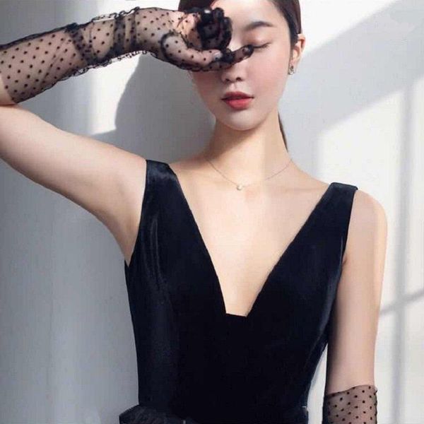 bridal gloves heart shape lace long stretch tulle mesh semi sheer touchscreen black nitrile wedding finger st380, White
bridal gloves heart shape lace long stretch tulle mesh semi sheer touchscreen black nitrile wedding finger st380, White