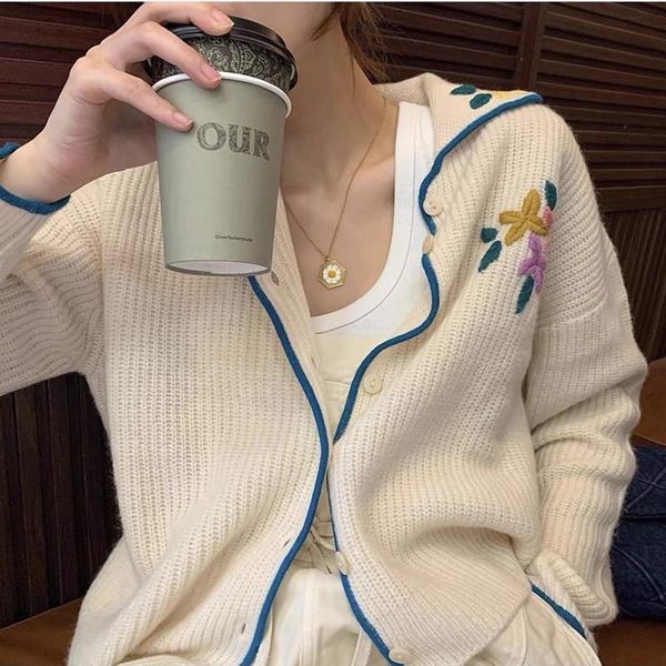 women's knits & tees women wool knit cardigan embroidered floral single breasted turn-down collar autumn 2021 female sweet sweater jump, White
women's knits & tees women wool knit cardigan embroidered floral single breasted turn-down collar autumn 2021 female sweet sweater jump, White