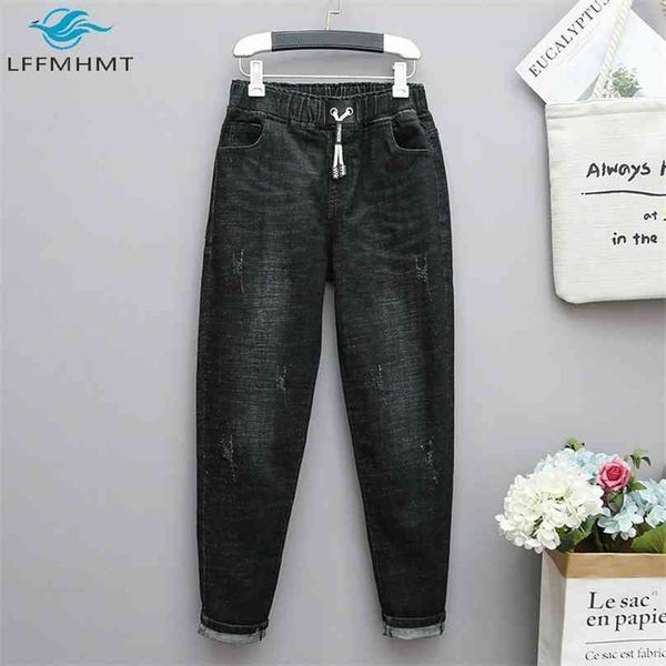 3323 spring summer fashion women large 100kg casual loose female elastic waist oversize jean trousers jeans wild pants 210915, Blue
3323 spring summer fashion women large 100kg casual loose female elastic waist oversize jean trousers jeans wild pants 210915, Blue