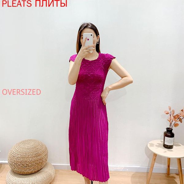 miyake pleated bottomed dress women's high-end temperament heavy industry long looks thin pleats vestido summer casual dresses, Black;gray
miyake pleated bottomed dress women's high-end temperament heavy industry long looks thin pleats vestido summer casual dresses, Black;gray
