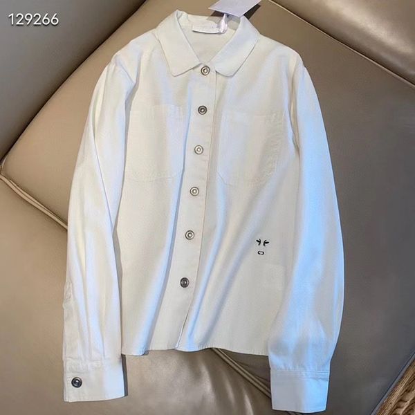 2021 autumn d + new ol commuter denim lapel shirt women's fashion simple embroidery shirt top, White
2021 autumn d + new ol commuter denim lapel shirt women's fashion simple embroidery shirt top, White