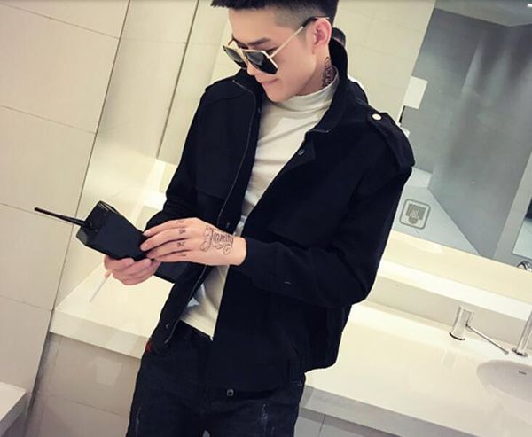 men's jackets short-sleeved fashion jacket korean version of the trendy slim tooling 2021 spring and autumn man, Black;brown
men's jackets short-sleeved fashion jacket korean version of the trendy slim tooling 2021 spring and autumn man, Black;brown