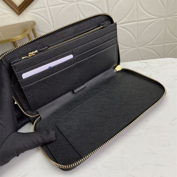classic wallet inside zipper bag inside compartment pocket wire cloth white steel hardware accessories wiring evenly and neatly 1m1188
classic wallet inside zipper bag inside compartment pocket wire cloth white steel hardware accessories wiring evenly and neatly 1m1188
