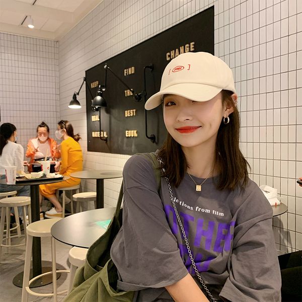 beige cap children spring and summer tide brand big face wide eaves soft sun shading embroidery letter summer baseball cap man, Blue;gray
beige cap children spring and summer tide brand big face wide eaves soft sun shading embroidery letter summer baseball cap man, Blue;gray