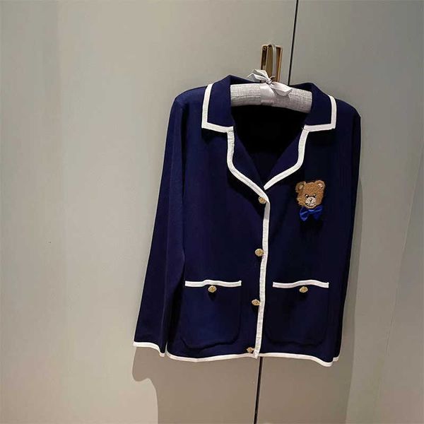 2021 trend autumn correct version three-dimensional plush bear polo collar wool cardigan sweater women, Black
2021 trend autumn correct version three-dimensional plush bear polo collar wool cardigan sweater women, Black