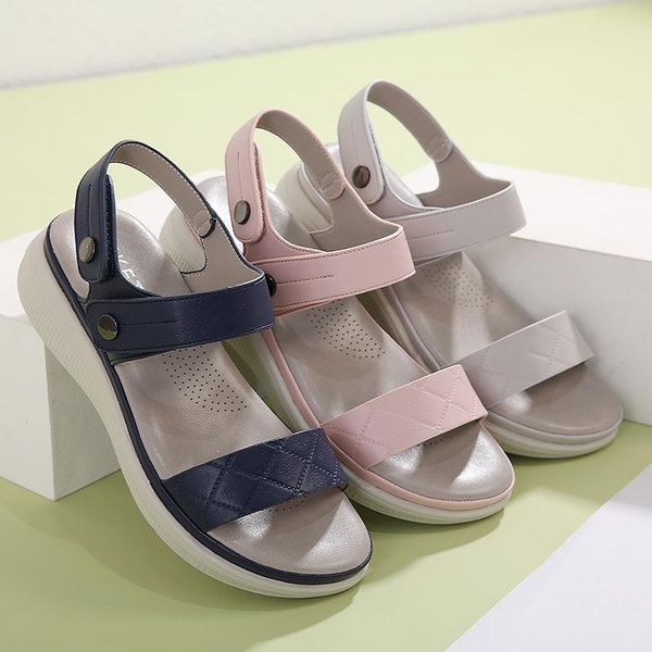sandals 2021 style slippers women metal buckle embossed wedge heel large size home outdoor, Black
sandals 2021 style slippers women metal buckle embossed wedge heel large size home outdoor, Black