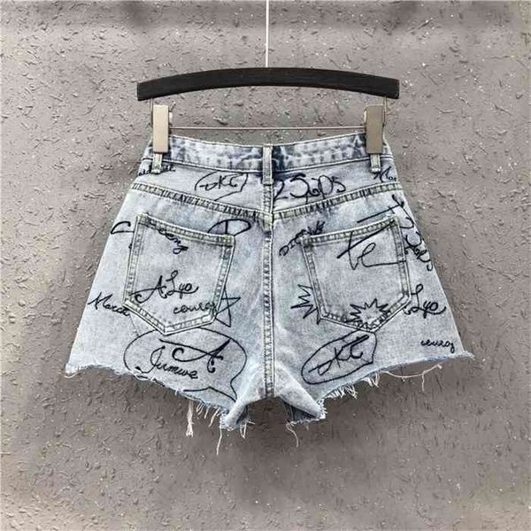 plus 5xl summer fashion letters embroidered denim shorts women wide leg large size fat mm high waist loose jeans kz313, Blue
plus 5xl summer fashion letters embroidered denim shorts women wide leg large size fat mm high waist loose jeans kz313, Blue