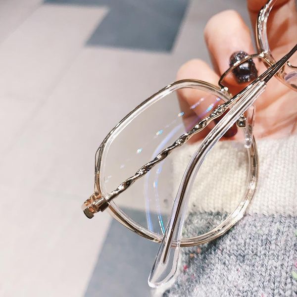 sunglasses fashion women men anti blue light round eyewear blocking glasses optical spectacle eyeglass students computer frame 2021, White;black
sunglasses fashion women men anti blue light round eyewear blocking glasses optical spectacle eyeglass students computer frame 2021, White;black