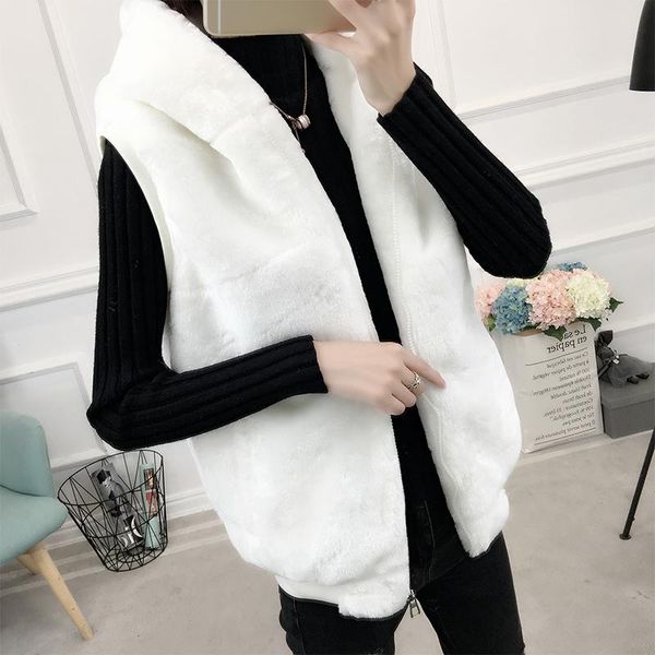 women's vests 2021 women autumn winter short coat hooded sleeveless casual faux fur jacket large size m-3xl female cc1288, Black;white
women's vests 2021 women autumn winter short coat hooded sleeveless casual faux fur jacket large size m-3xl female cc1288, Black;white