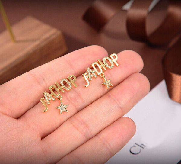 d family new fashion pearl dijia net red cd love star fashion earrings female, Golden
d family new fashion pearl dijia net red cd love star fashion earrings female, Golden