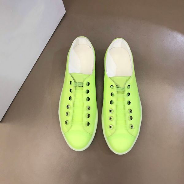 2021 velvet mens casual shoes genuine leather triple black white university red pink platform men women luxury designer sneakers chaussures
2021 velvet mens casual shoes genuine leather triple black white university red pink platform men women luxury designer sneakers chaussures