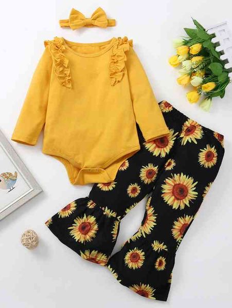 baby girl ruffle trim bodysuit & floral print ruffle hem pants & headband she, Blue 
baby girl ruffle trim bodysuit & floral print ruffle hem pants & headband she, Blue