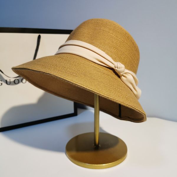 hat female straw sunshade south korea sunscreen uv protection beach vacation black fisherman woven, Blue;gray 
hat female straw sunshade south korea sunscreen uv protection beach vacation black fisherman woven, Blue;gray