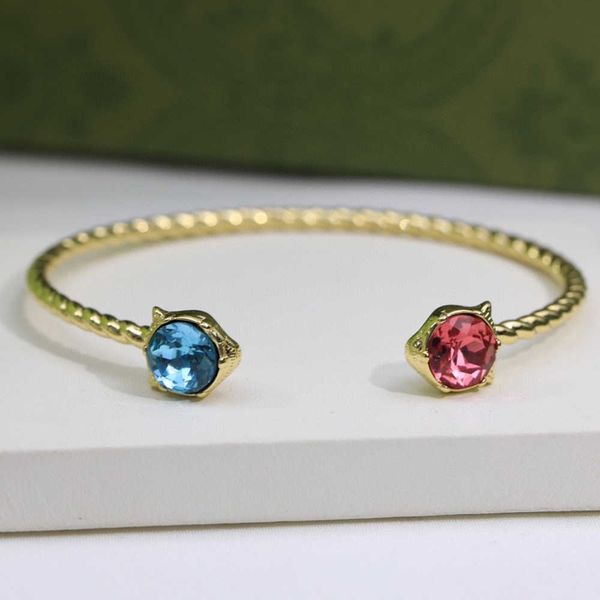 fashion gold color zircon tiger head bracelet pink blue autumn new versatile copper material ladies women's luxurious sweet, Black
fashion gold color zircon tiger head bracelet pink blue autumn new versatile copper material ladies women's luxurious sweet, Black