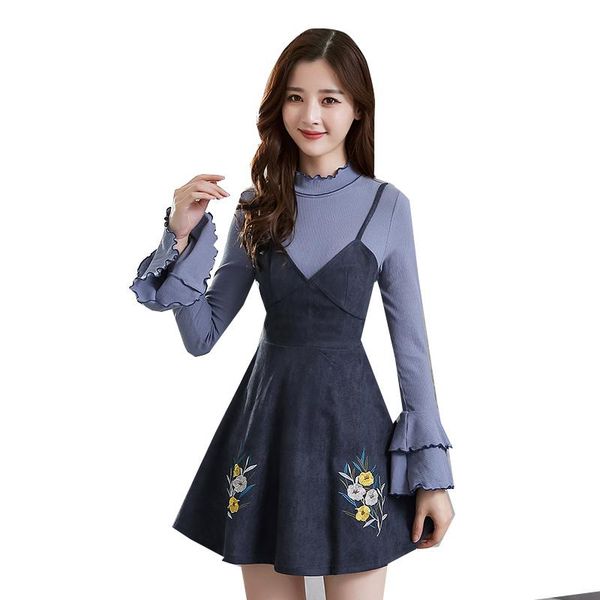 casual dresses winter korean fashion girl party suits embroidered flower two-piece clothing set blouse and dress lady outfit suit costume, Black;gray
casual dresses winter korean fashion girl party suits embroidered flower two-piece clothing set blouse and dress lady outfit suit costume, Black;gray