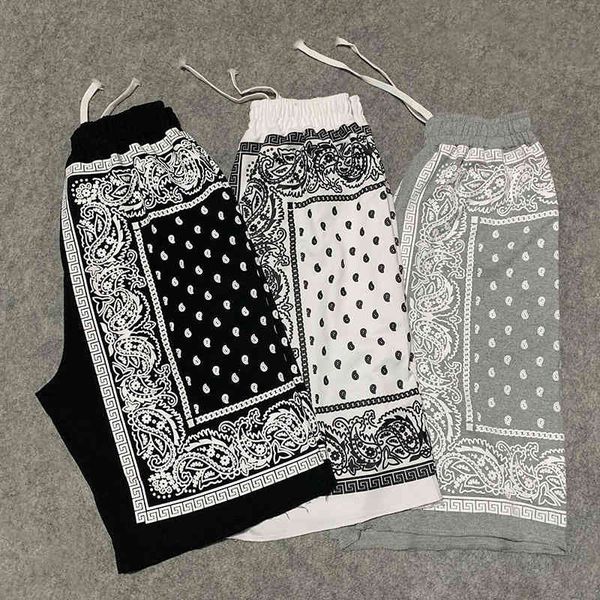 fashion shorts summer men's cashew flower large casual loose trend 5-5 pants, White;black
fashion shorts summer men's cashew flower large casual loose trend 5-5 pants, White;black
