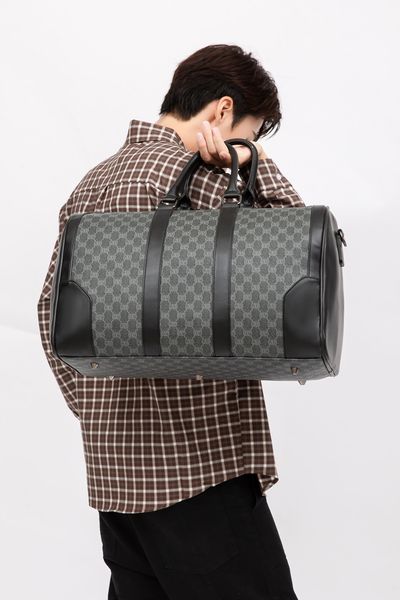 boys girls duffel bags luxury designer handbags women fashion pu leather travel bag men handbag big tote clutch backpack hommes letter print
boys girls duffel bags luxury designer handbags women fashion pu leather travel bag men handbag big tote clutch backpack hommes letter print