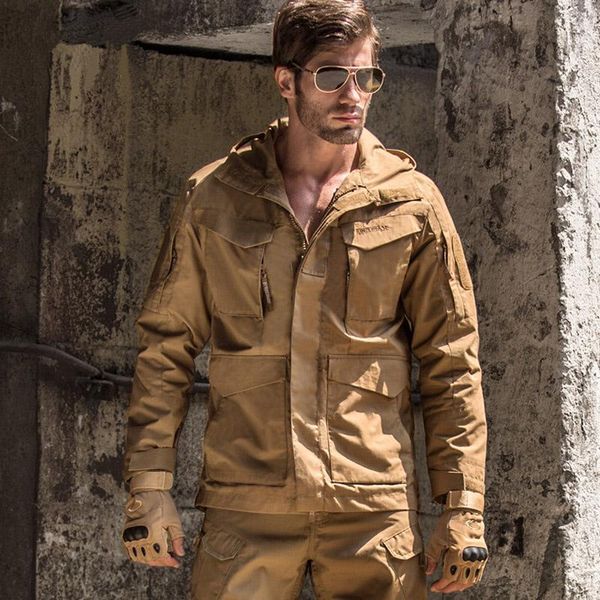 men's jackets autumn spring military jacket men hip hop streetwear hooded multi-pocket army camouflage windproof coat jaqueta masculina, Black;brown
men's jackets autumn spring military jacket men hip hop streetwear hooded multi-pocket army camouflage windproof coat jaqueta masculina, Black;brown