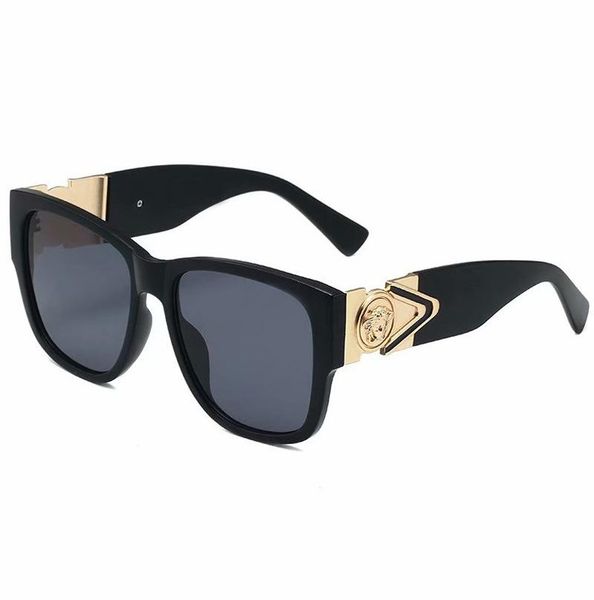 sunglasses 2021 square women's retro letter frame design classic color men's uv400, White;black
sunglasses 2021 square women's retro letter frame design classic color men's uv400, White;black