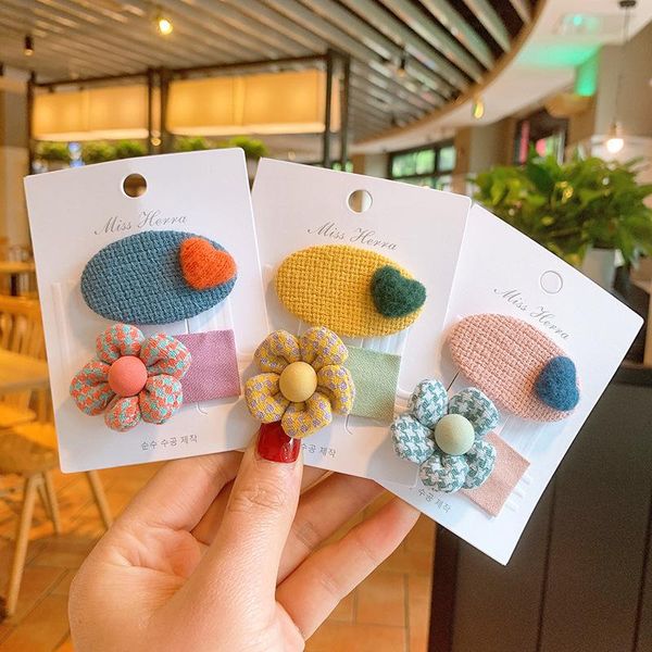 hair accessories korean style girls fabric oval love hairpin baby flower bb clip headdress for children fashion, Slivery;white
hair accessories korean style girls fabric oval love hairpin baby flower bb clip headdress for children fashion, Slivery;white