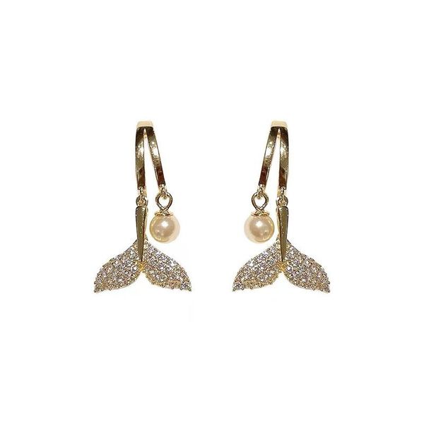 dangle & chandelier fashion high-end earrings temperament personality versatile three-dimensional fishtail diamond pearl exquisite jewelry, Silver
dangle & chandelier fashion high-end earrings temperament personality versatile three-dimensional fishtail diamond pearl exquisite jewelry, Silver