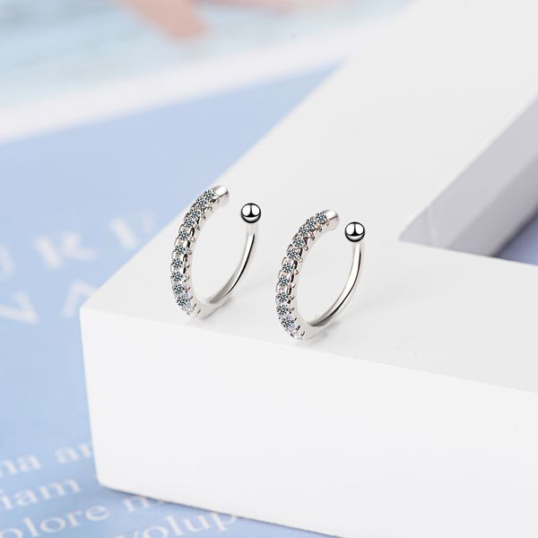 simple ear cuff tasteful zircon clip on earrings for women small jewelry girls pendientes mujer, Silver
simple ear cuff tasteful zircon clip on earrings for women small jewelry girls pendientes mujer, Silver